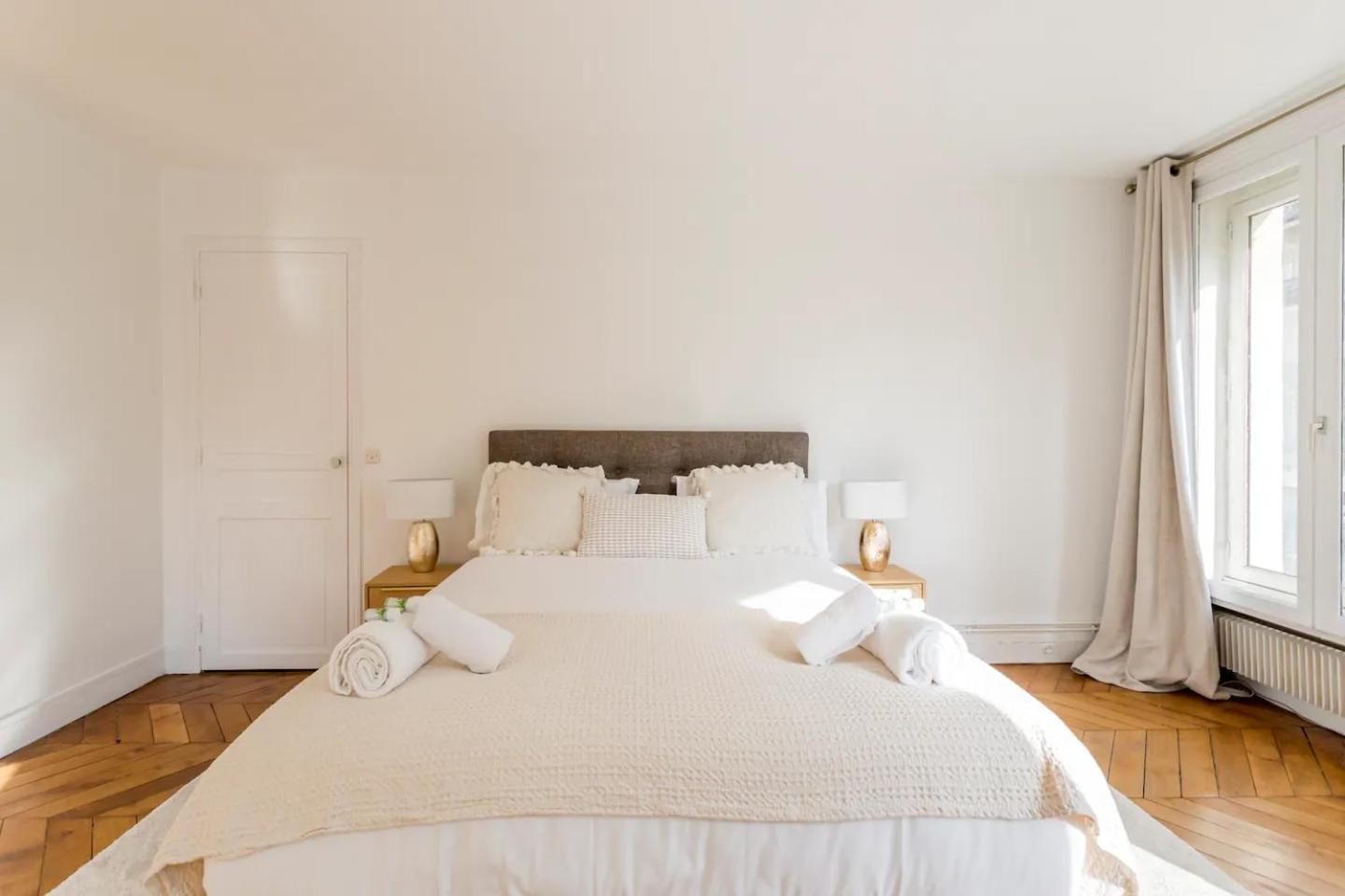 8P - 3Br Le Marais Spacious - Central - Historic Apt Paris Exterior photo